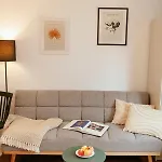 Chmielna - 250m Od Zlotych Tarasow, 350m Od Dworca Centralnego - Wifi - Smart Tv 55 Cali - Better وارسو