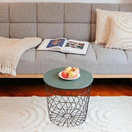 Chmielna - 250m Od Zlotych Tarasow, 350m Od Dworca Centralnego - Wifi - Smart Tv 55 Cali - Better * Варшава