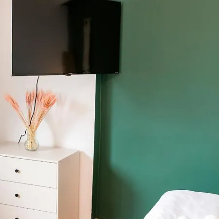 Appartamento Chmielna - 250m Od Zlotych Tarasow, 350m Od Dworca Centralnego - Wifi - Smart Tv 55 Cali - Better Varsavia