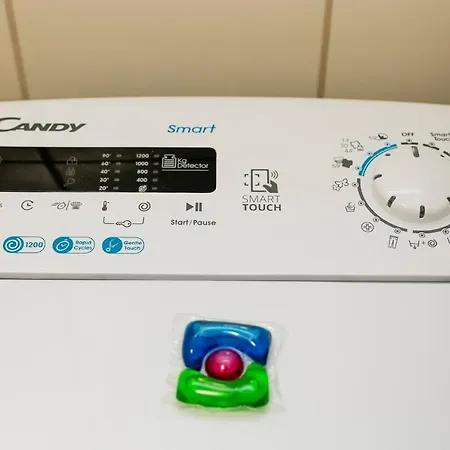 Chmielna - 250m Od Zlotych Tarasow, 350m Od Dworca Centralnego - Wifi - Smart Tv 55 Cali - Better Appartamento *